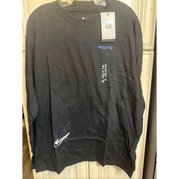 Nike Men's NBA Minnesota Timberwolves Long Sleeve Graphic Tee Black Medium NWT - Picture 12 of 14